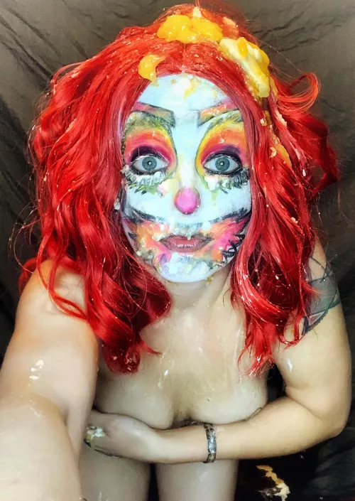 Can you guess this pie?!? Mmmm it was so tasty and squooshy 🤤👅🖤