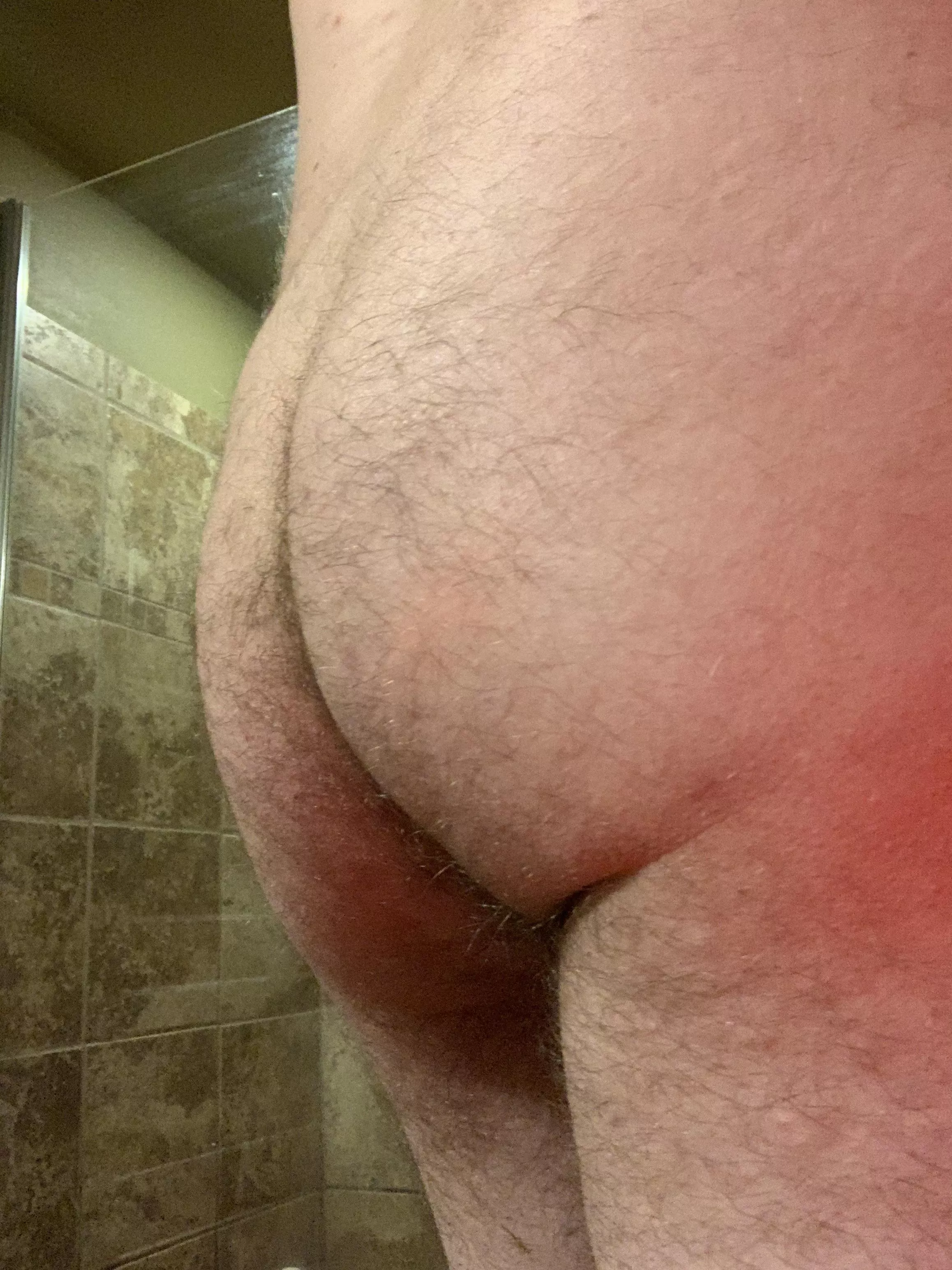 Cheek fuzz 🍑