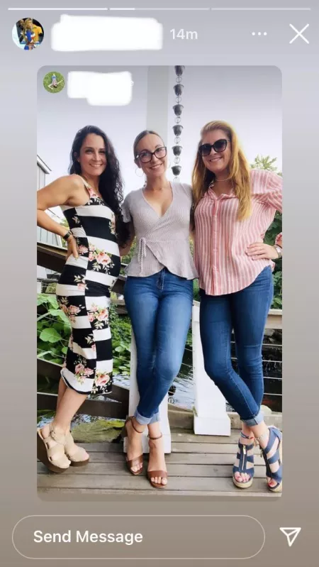 Chelsea’s baby bump is getting bigger