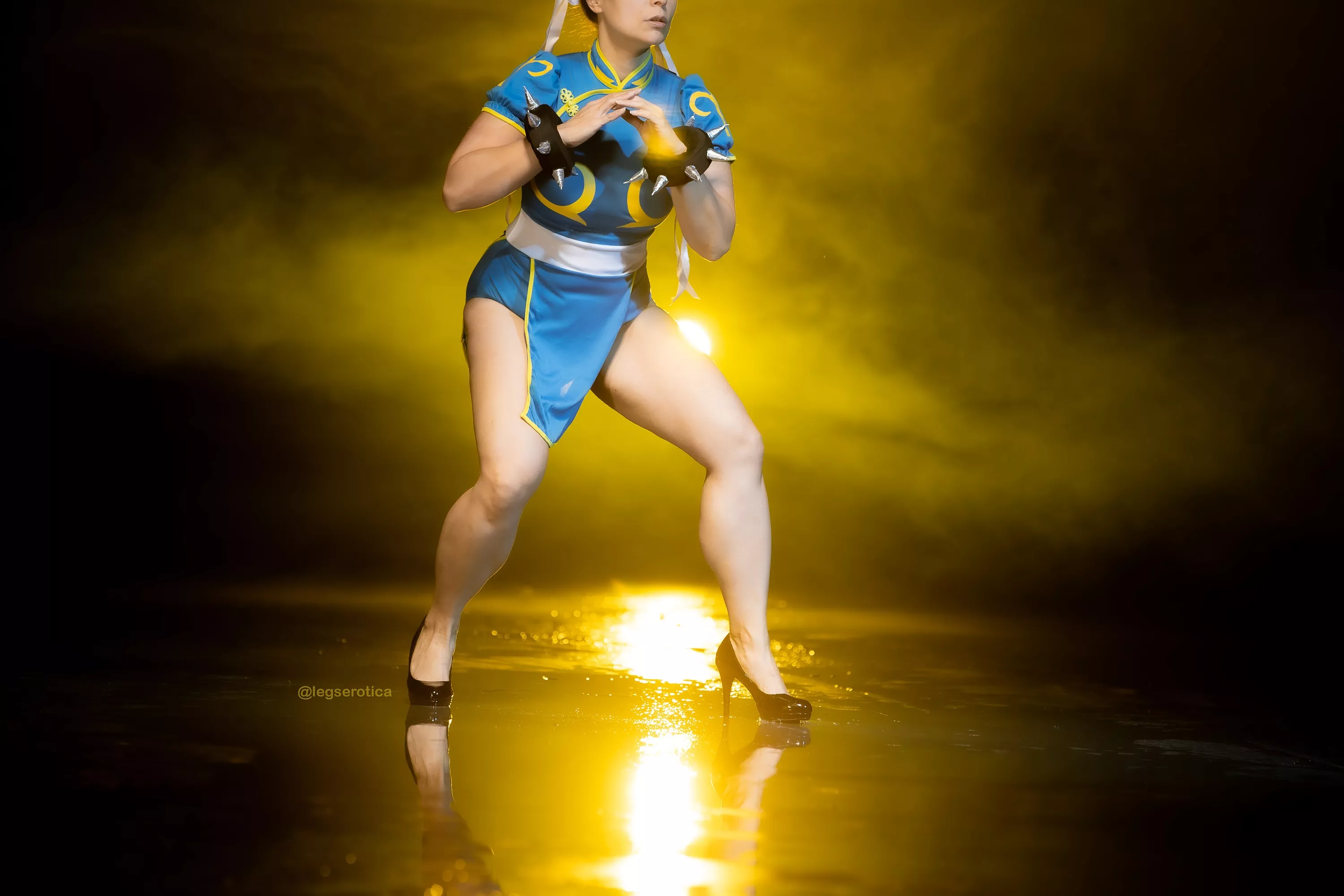 Chun-Li in heels ⚡