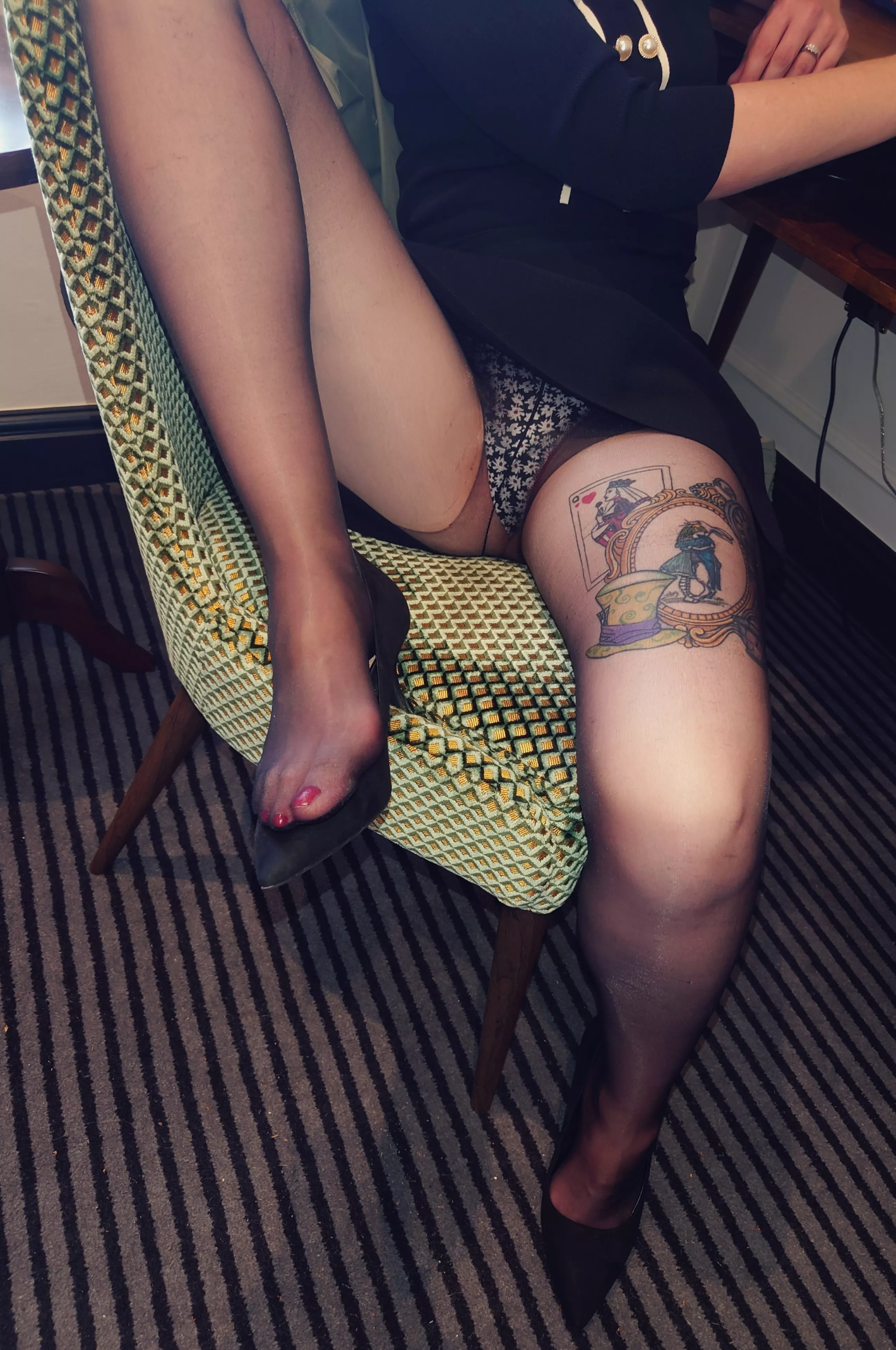 Come and lick my pantyhose 💦 xxx