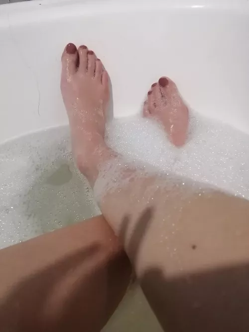 Come help me clean them 😋🛀