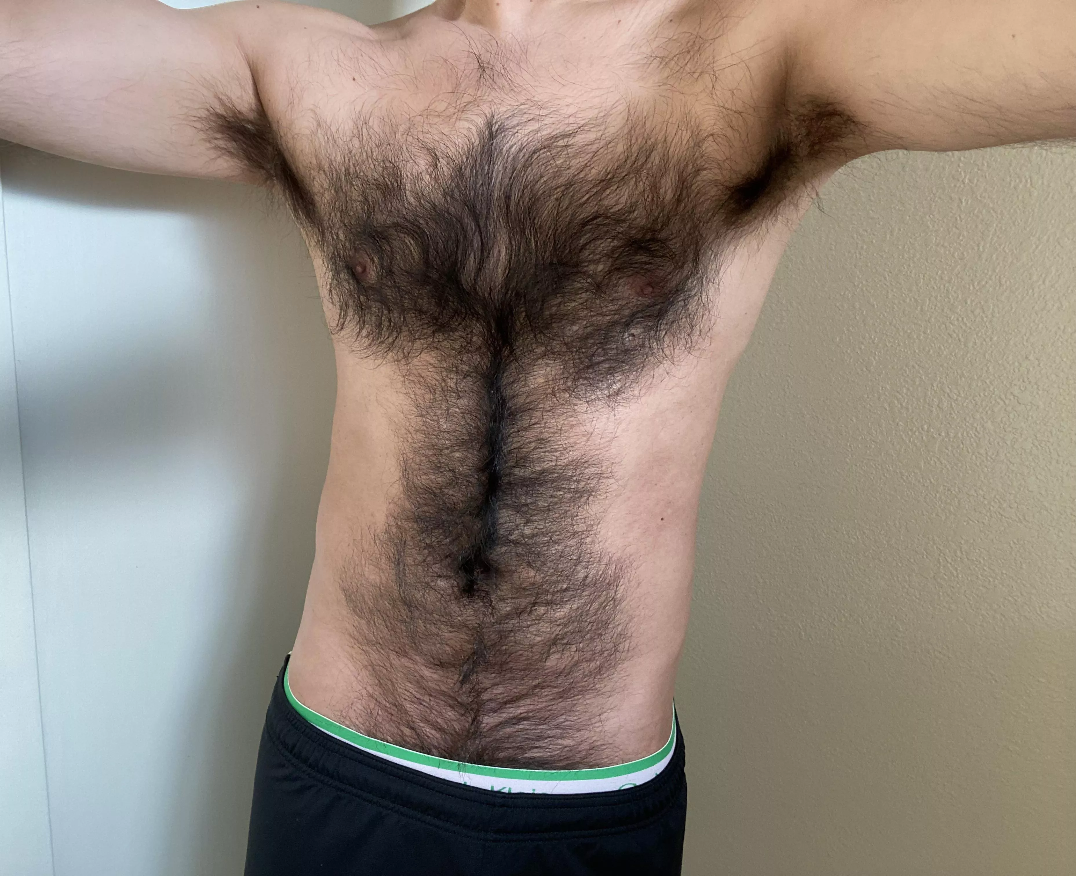 come in fur a hug