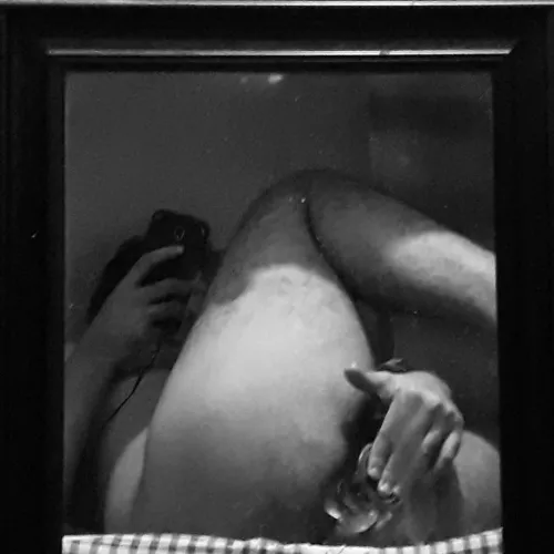 Come replace this dildo with your Asian dick 😍