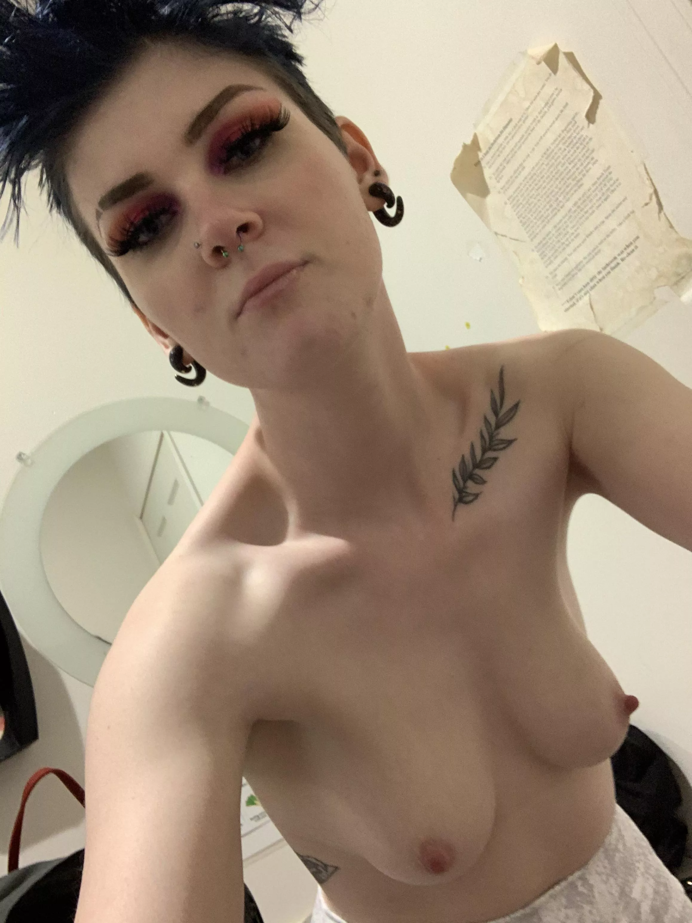 come suck my tits in my workplace bathroom