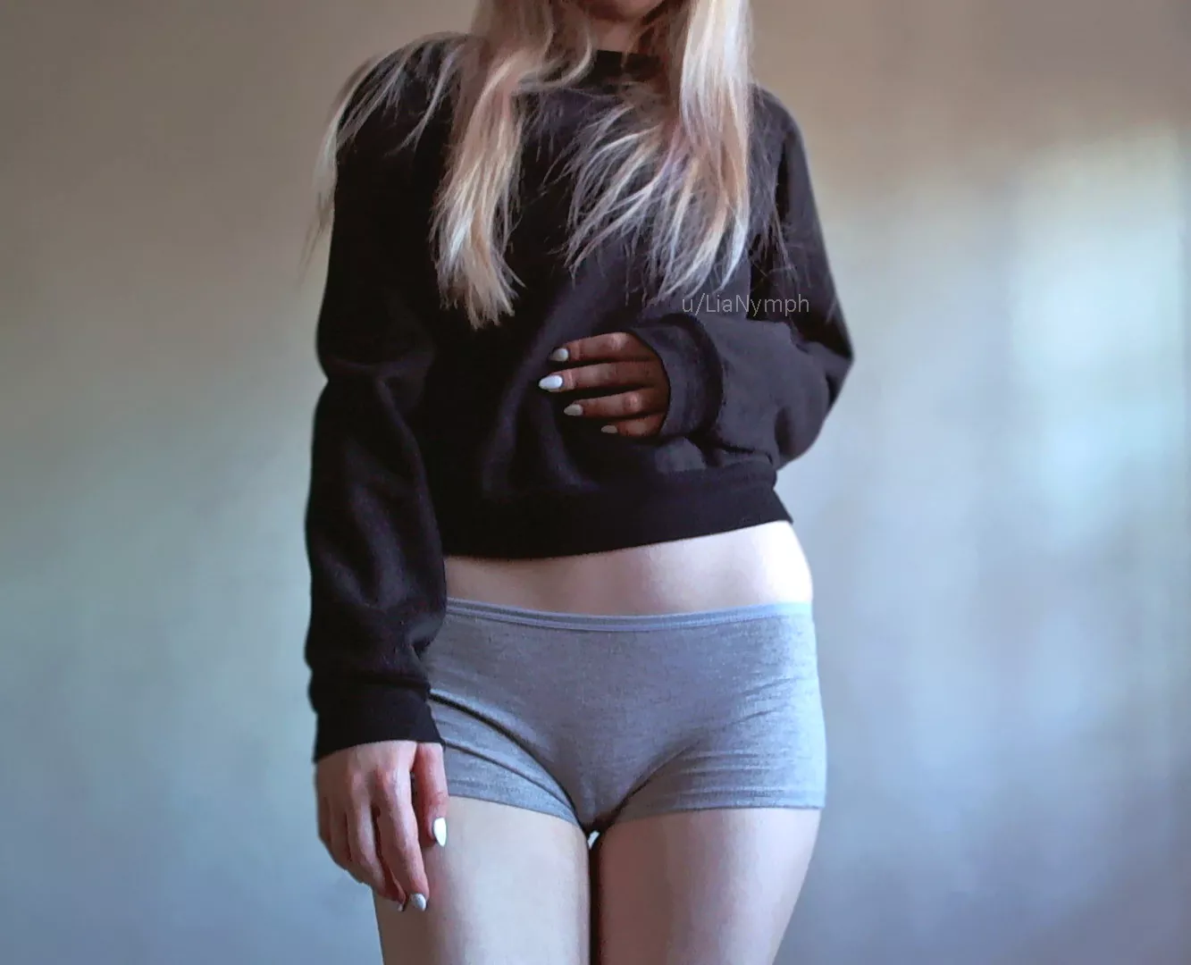 Comfy hoodie 🖤