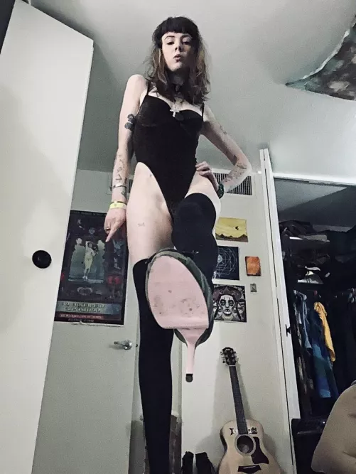 Compared to me, you’re nothing but a cockroach… and I’m looking forward to squishing you 😈