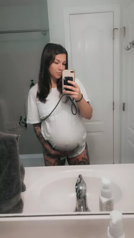 Contractions are getting closer and closer 😵‍💫 Let me show you more…