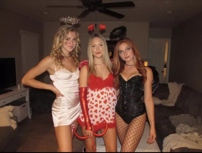 Costume party(1-3)