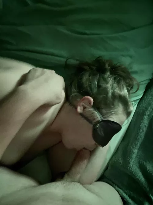 Cuck says she never blows him. Too bad, she’s really good at it 😏