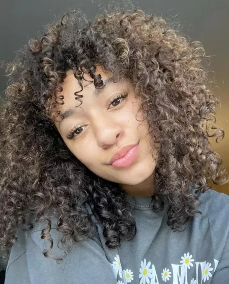 Cum on her pretty face for an amazing reward 😤 kik jessse56