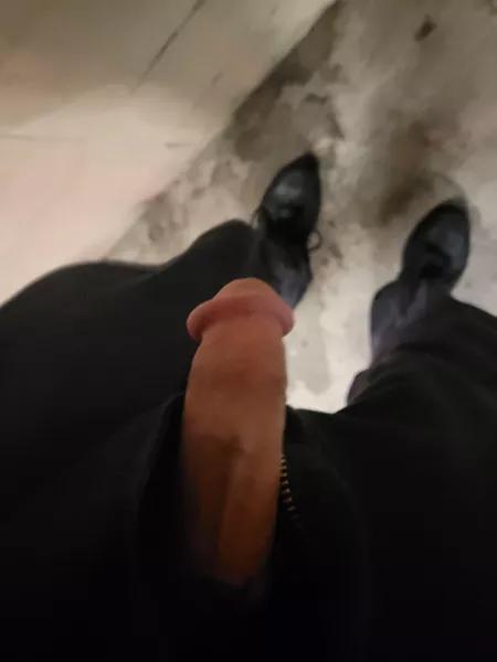 Cut cock ready to be sucked