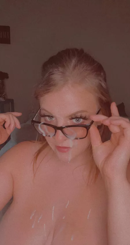 Daddy knows I like the bigger loads ;)