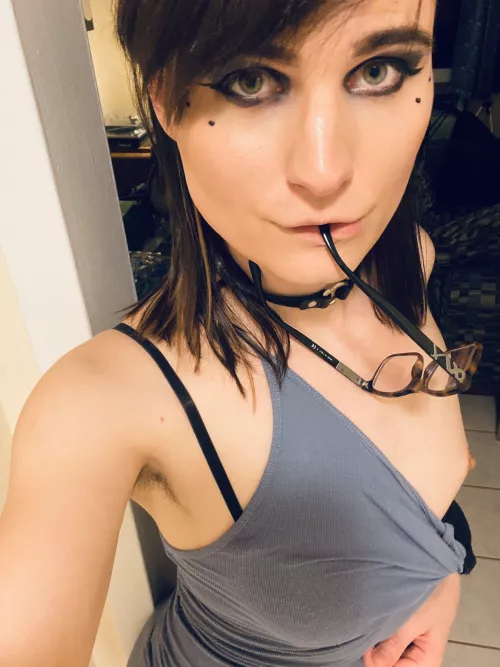 Daddy.. will you facefuck me now? I did my make up the way you like it and I... well I tried to put on your favorite dress... Daddy.. will you facefuck me now? I did my make up the way you like it and I... well I tried to put on your favorite dress...