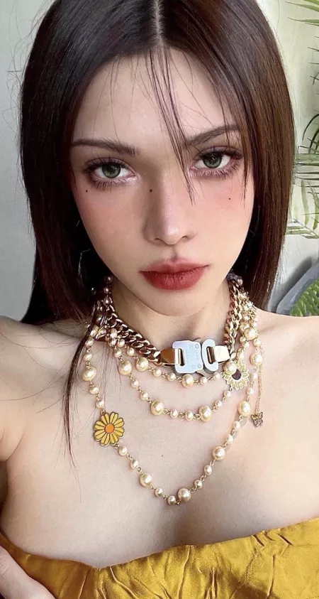 Dm if you can cum tribute her and drop a load on her whore face kik: r4peeeeee (must start off with a cock trib)