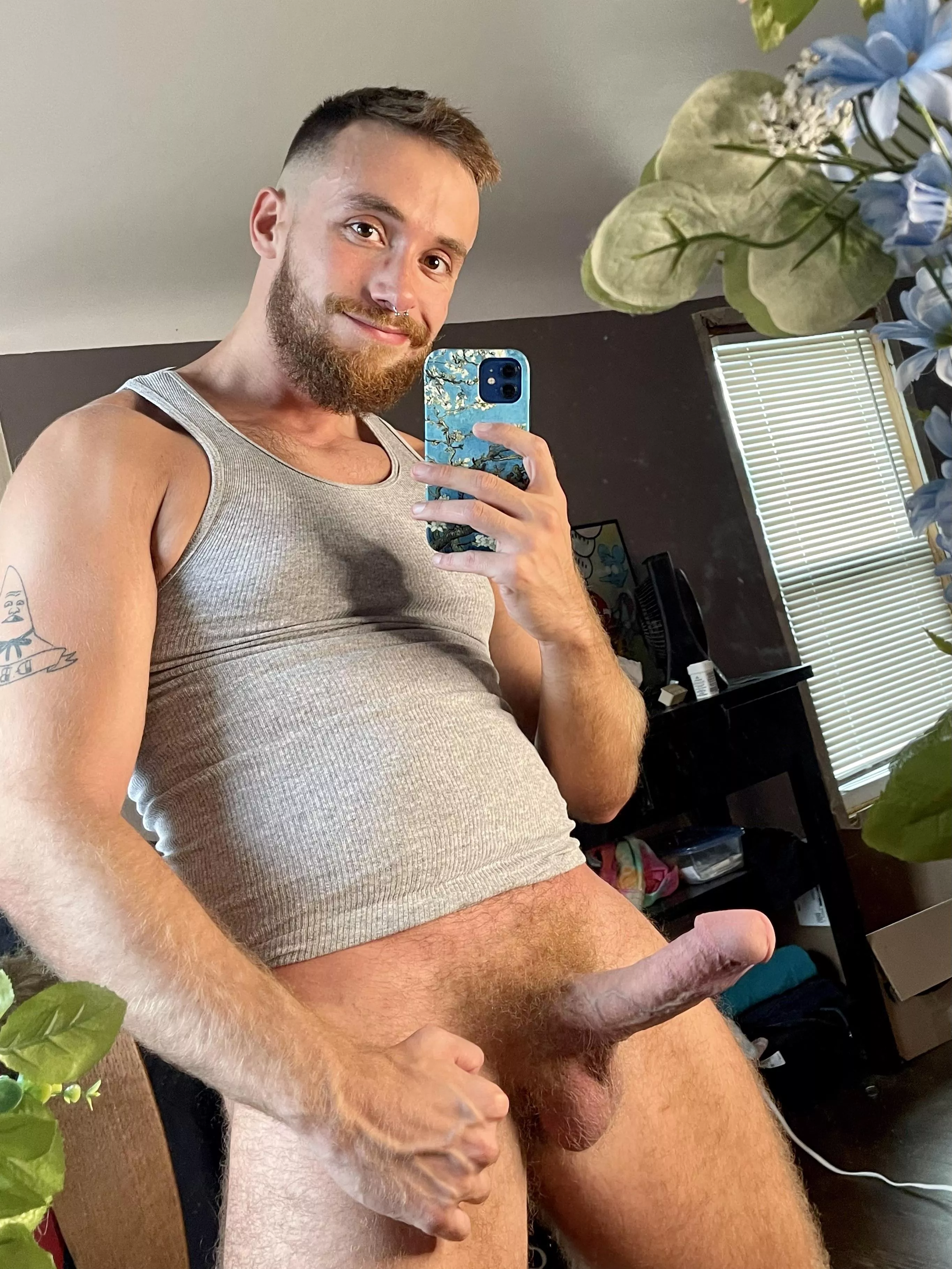 Do you like my beard and fat cock? 😜