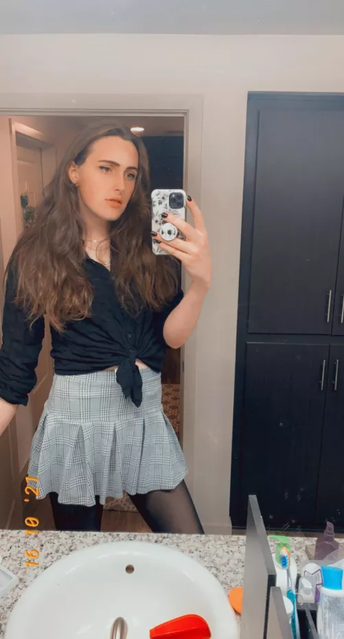 do you like my date night outfit? 🖤