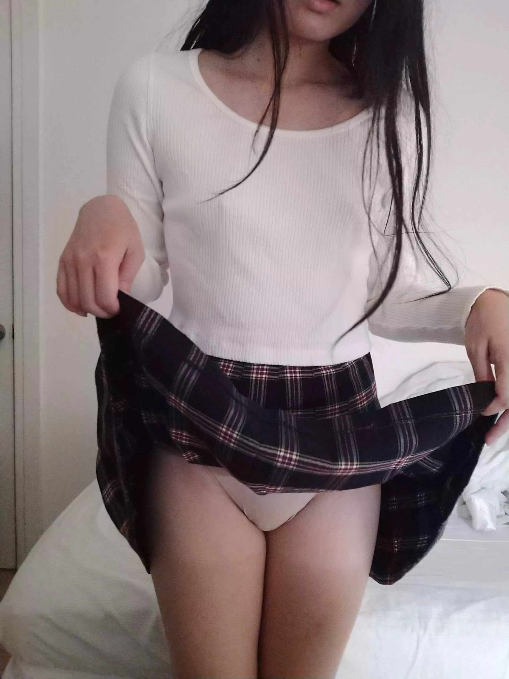 Do you like my skirt?