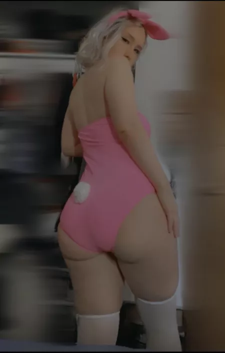 Do you like this bunny booty?