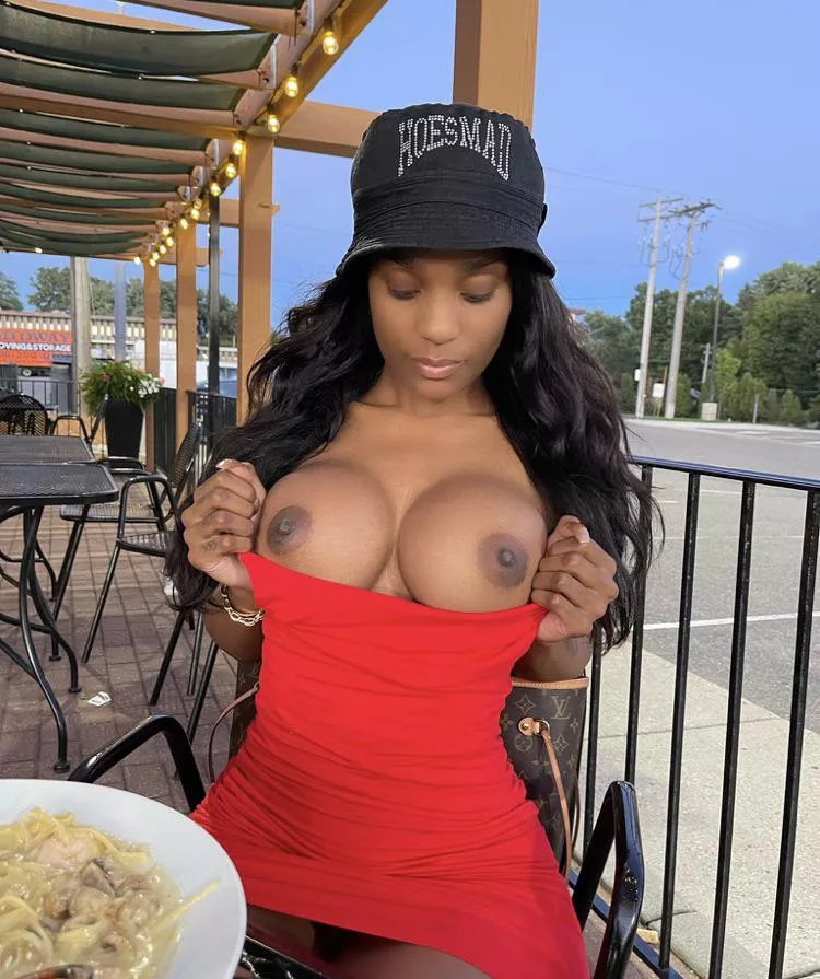 Do you like wet, freaky ebony sluts? ππ€€This pussy is DRIPPING WET for you π Cum play with me NOW on my FREE onlyfans βΌοΈπ₯΅ JOI, B/G & G/G Content, ANAL LOVER, Feet Worship, Cuck Play & MORE π Check Comments π Do you like wet, freaky ebony sluts? ππ€€This pussy is DRIPPING WET for you π Cum play with me NOW on my FREE onlyfans βΌοΈπ₯΅ JOI, B/G & G/G Content, ANAL LOVER, Feet Worship, Cuck Play & MORE π Check Comments π