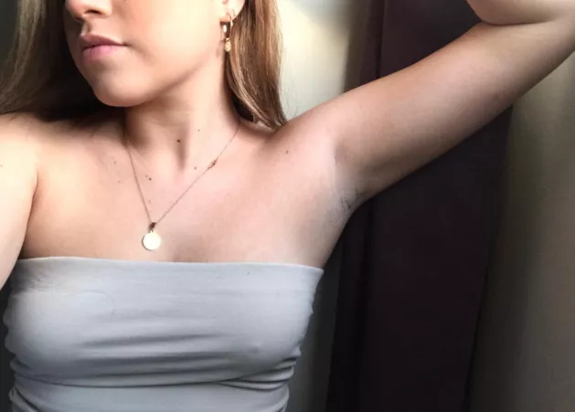 Do you like what you see?🤭 DMs welcome!