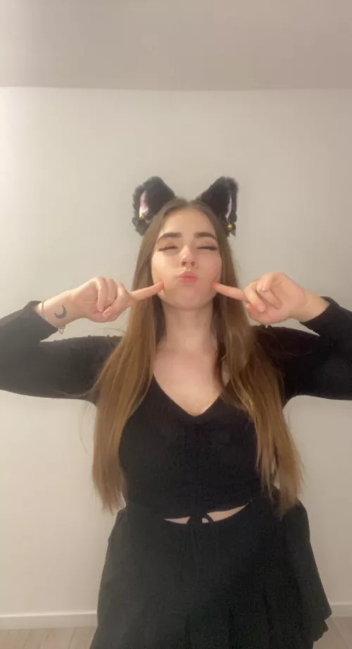 Do you think I’m cute?💕