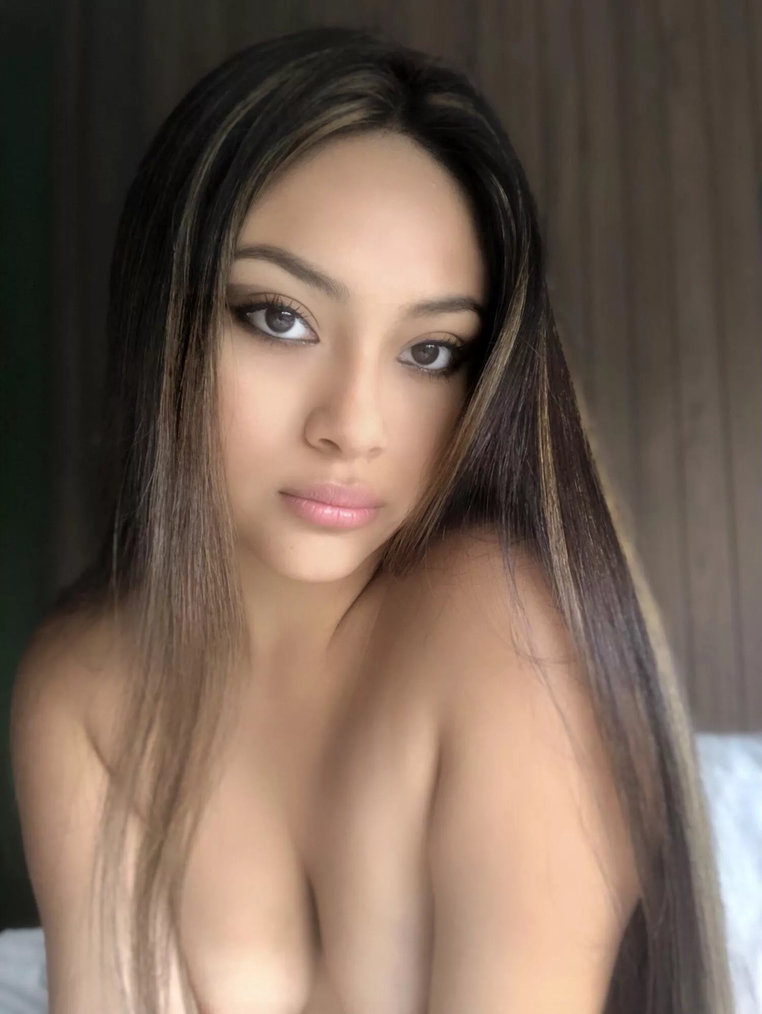 Do you want to see my 🍑?