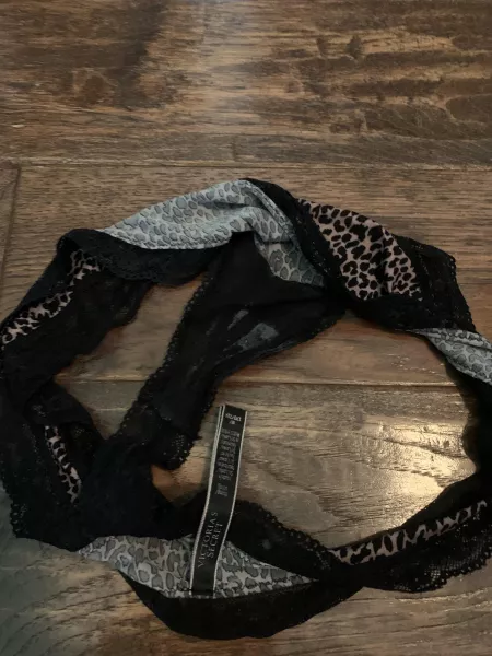 Does anyone like Milf panties? I’ve been alittle slutty today! [selling]