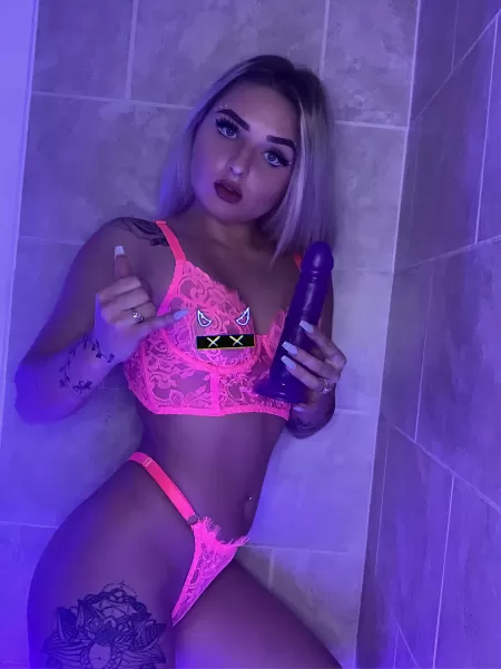 [Domme] Get On You’re Knees And Beg Me To Humiliate You Pathetic Beta Bitch