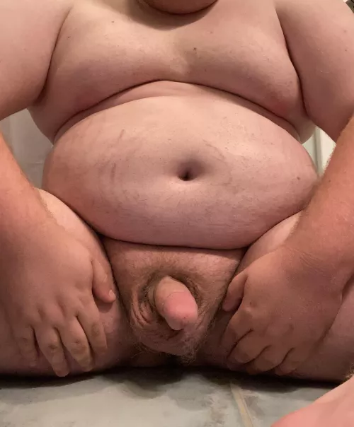 Don’t know if I really fit in here but I like what I see 🤷🏼‍♂️ 22 m dm me