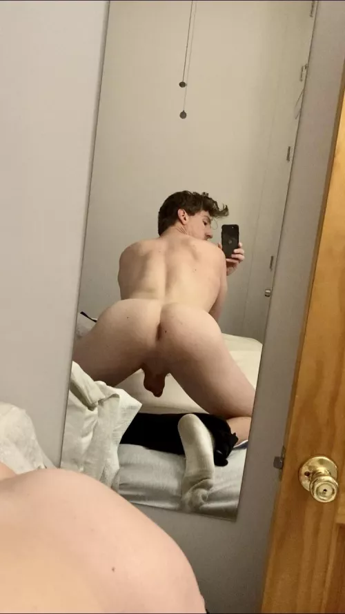 Don’t mind the dirty socks😅