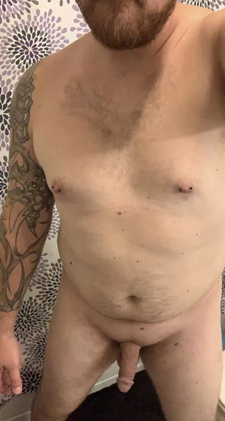 Don’t ya love walking around naked?