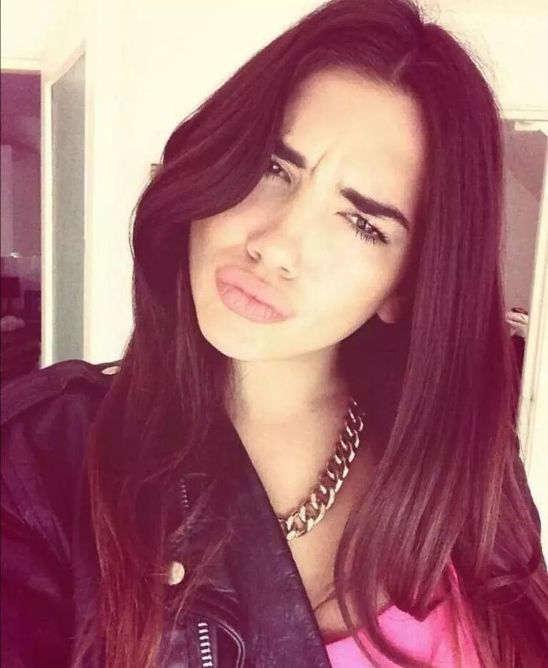 Dua Lipa 🥵