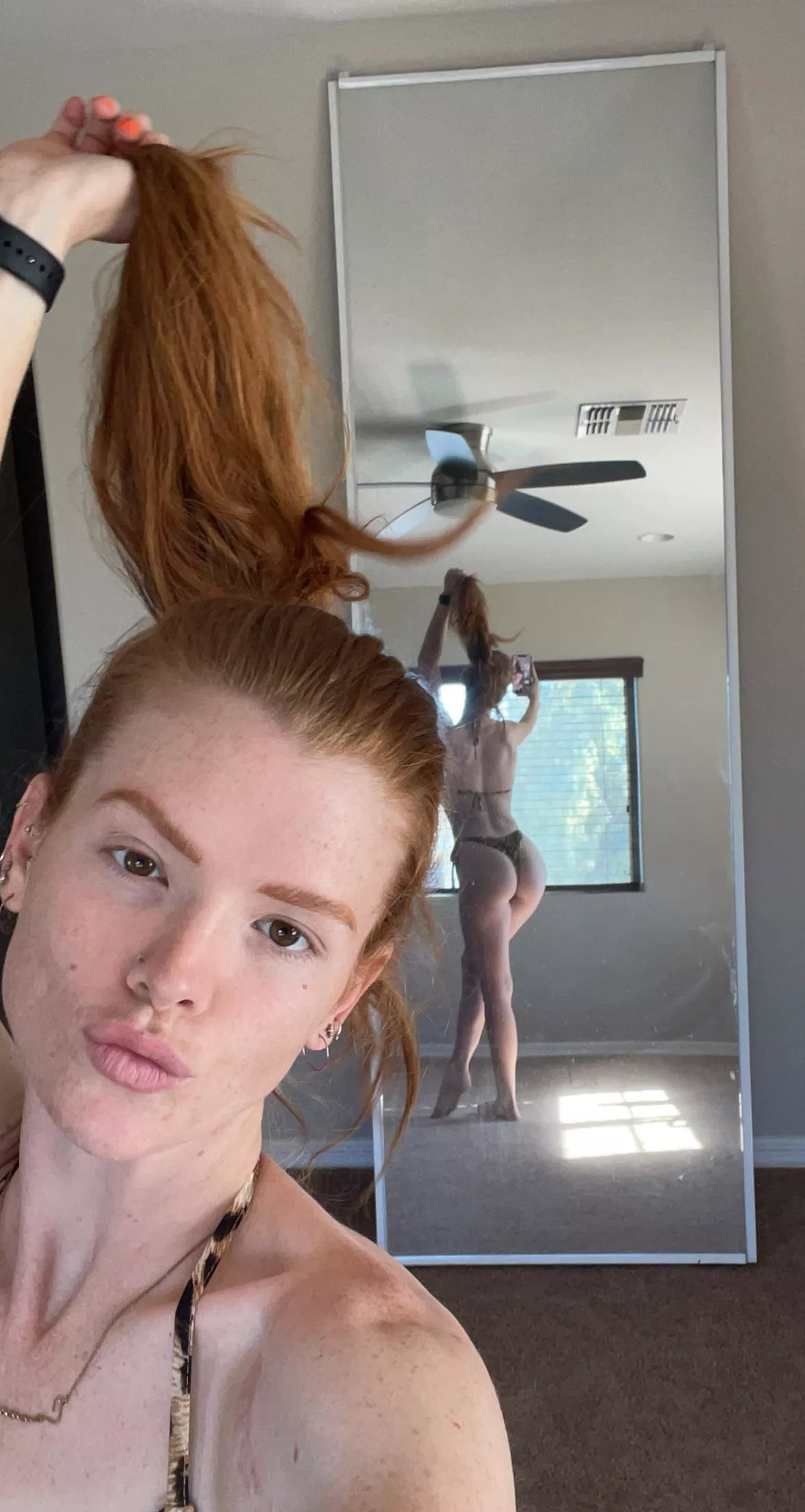 enjoying the view?😈🧡