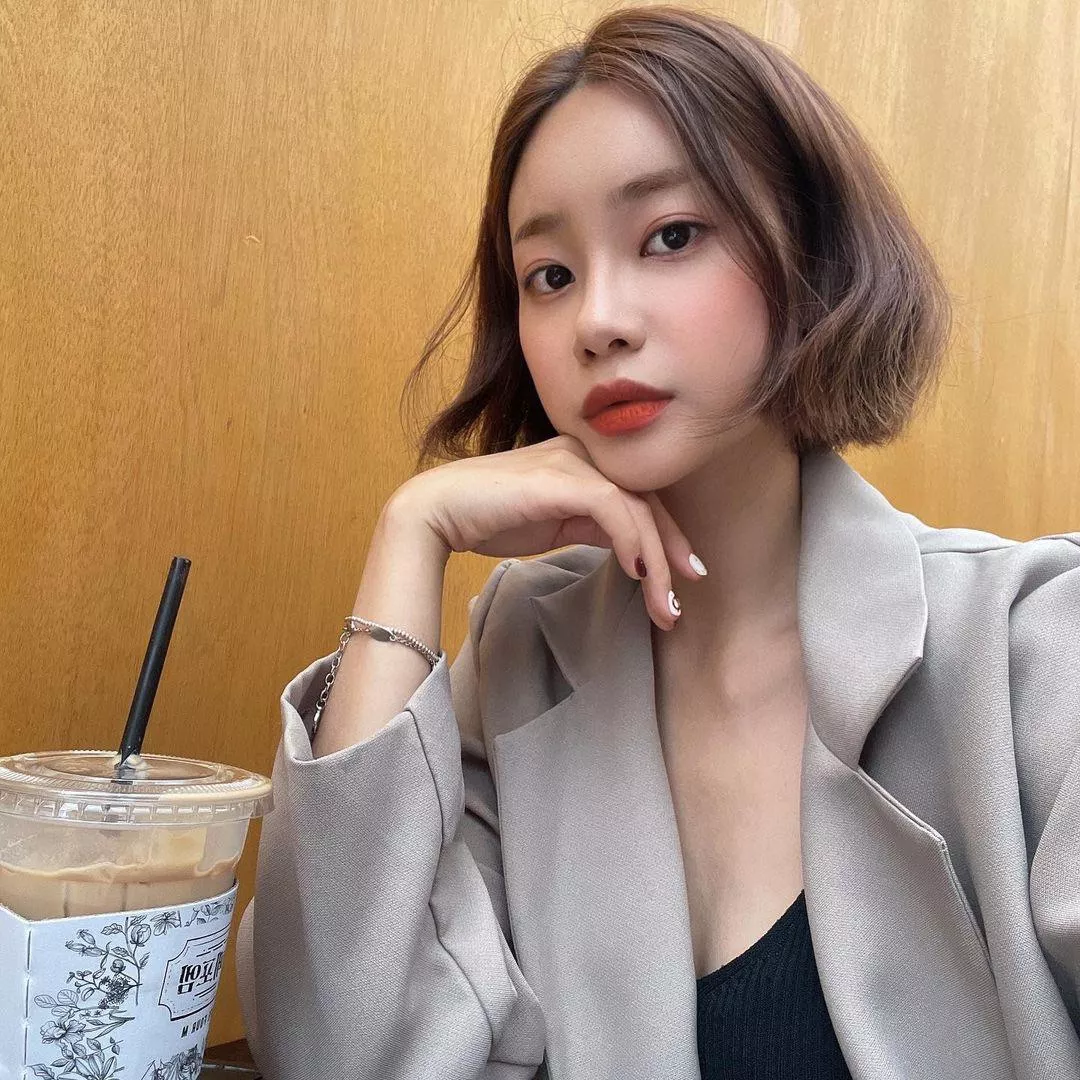 Ex AOA - Yuna