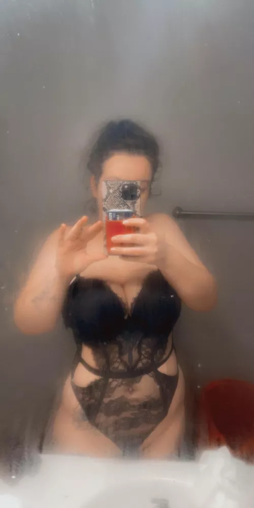 (F) 26 🖤