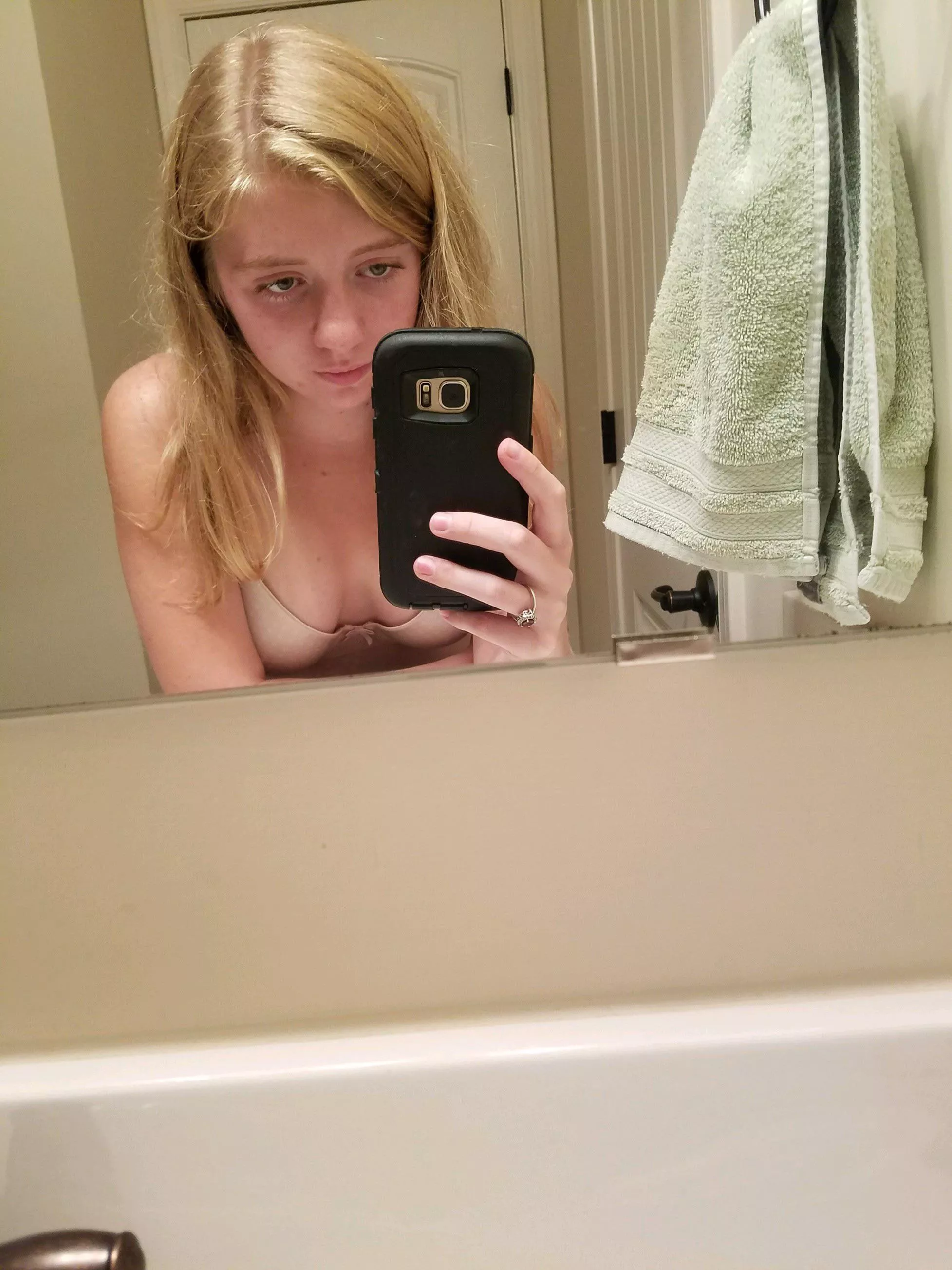 [f] ❤️💜