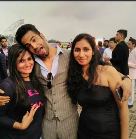 Famous INSTA Two Girls Sucking and Riding On Her Boyfriend D!CK With Loud Moaning 😋MuST WATCH 😍 LiNK IN CoMMEnT 🔥