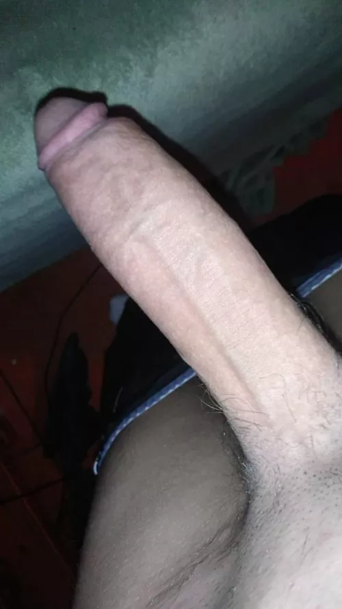 Feel free to hit me up for my snap 😏