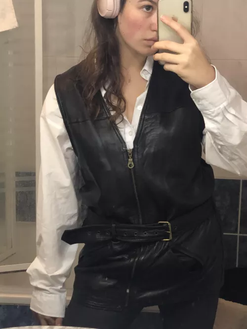 feel like i don’t look masculine enough :( tips?