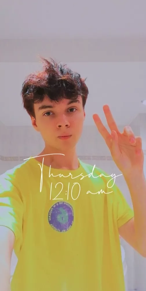Felt cute 👉👈