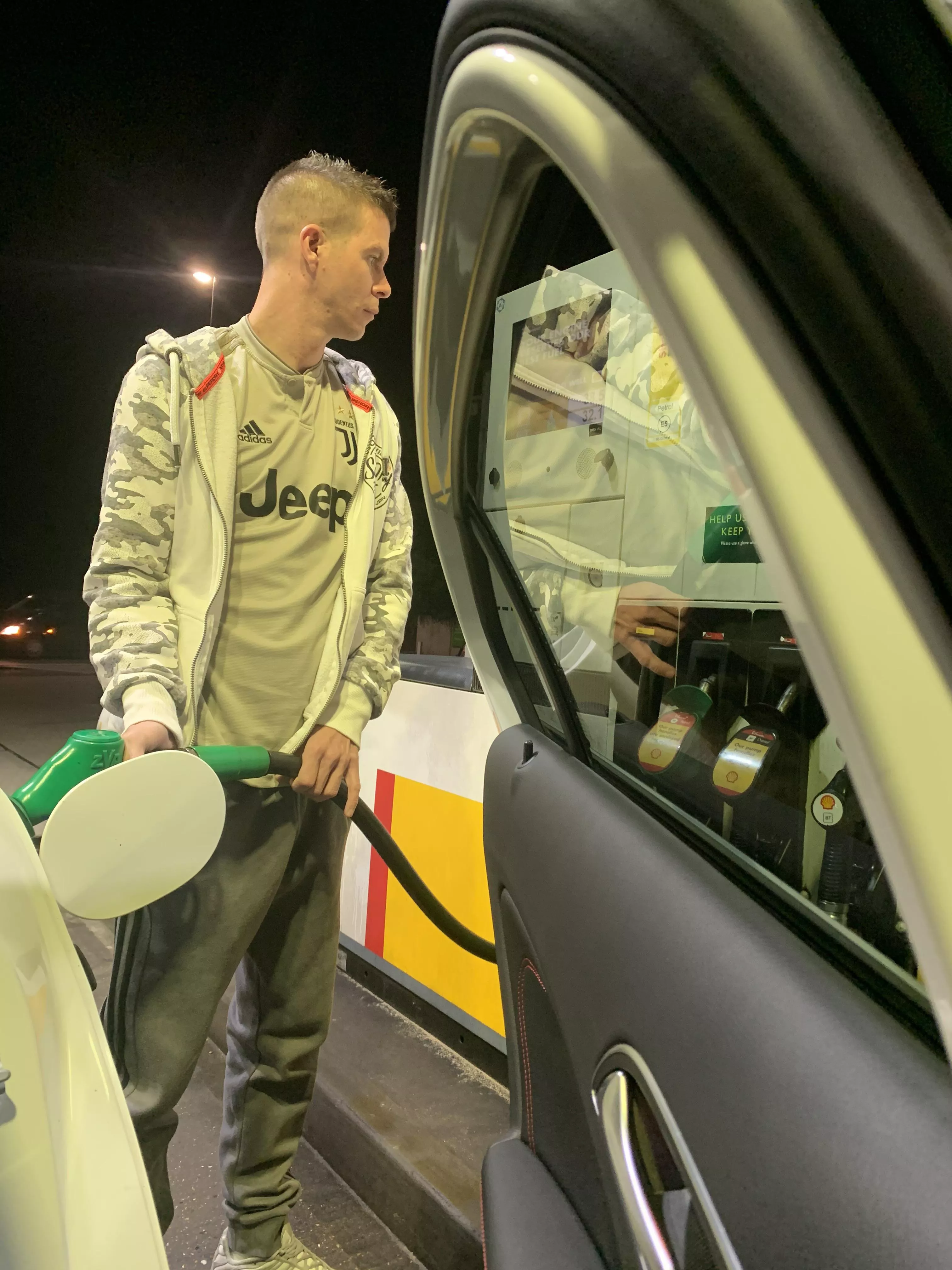 “Fillin up” …
