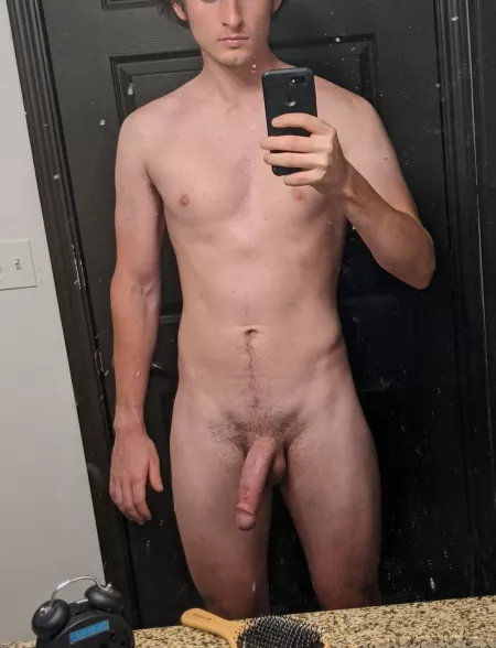 first post, hoping i can give someone a lady boner 😉