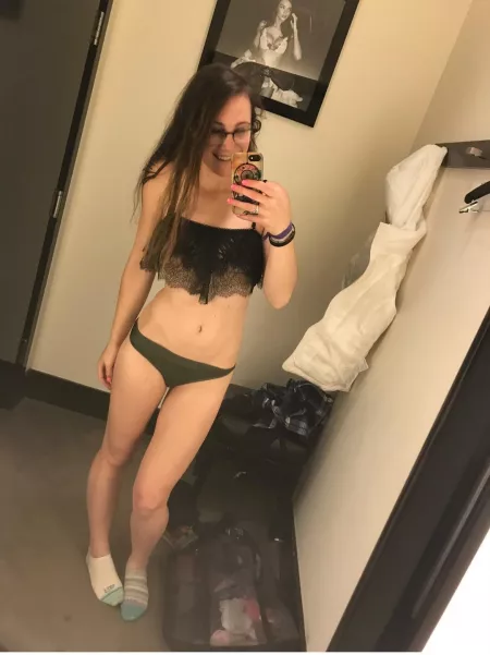 First post! Picking up a new Victoria’s Secret set