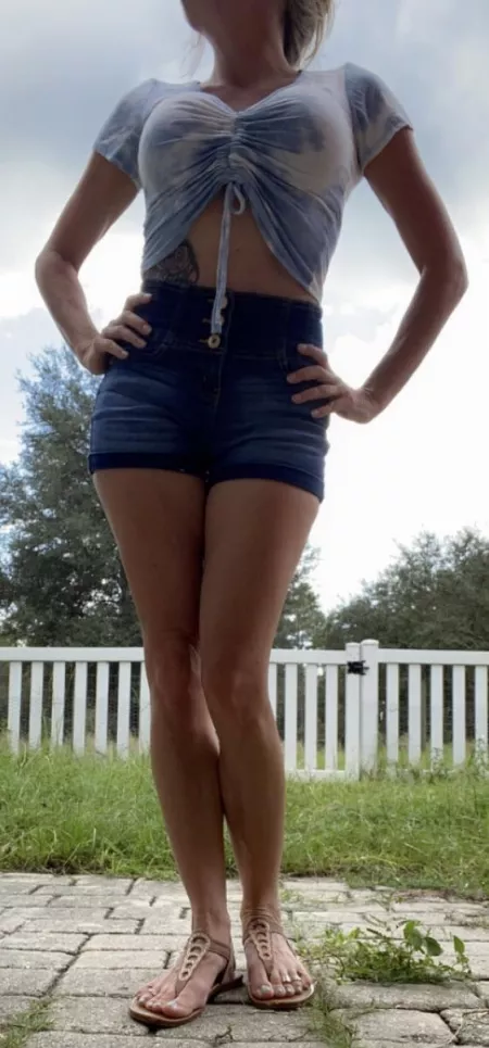 First time poster here…5’2” and dare I say 46 😱