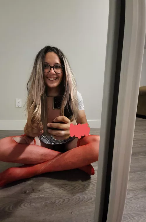 First time posting 🥺 I felt cute. I also blocked out my tattoos just for my own good