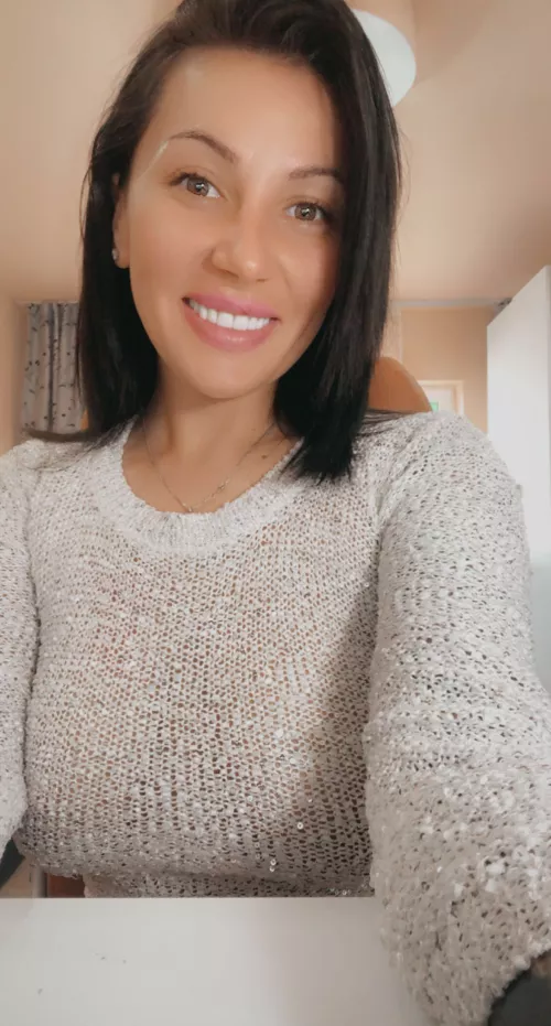 Free Page!Full time teacher! When i'm not teaching...i'm doing dirty stuff I love Custom videos 👻Calls 🧸Toys and much more