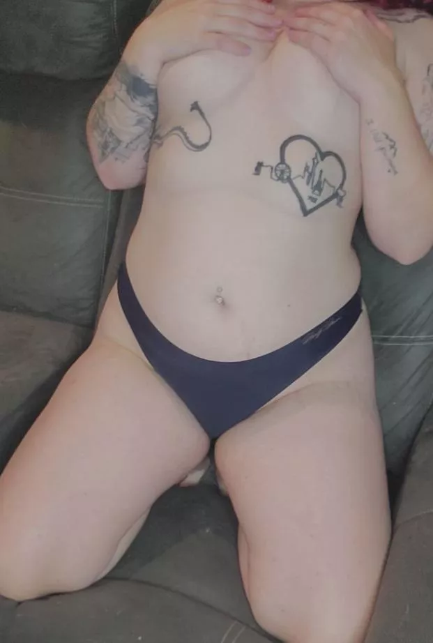 Free Sub π Fetish Friendly, Customs, Sexting π
free content, pre recorded Anal and toy play. π₯cosplay coming soooon. Undies && other for sale!! Mention REDDIT for a dick rate. π Cum play with me! Free Sub π Fetish Friendly, Customs, Sexting π
free content, pre recorded Anal and toy play. π₯cosplay coming soooon. Undies && other for sale!! Mention REDDIT for a dick rate. π Cum play with me!