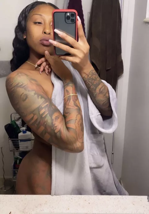 Fresh out the shower π¦π¦π¦ Fresh out the shower π¦π¦π¦