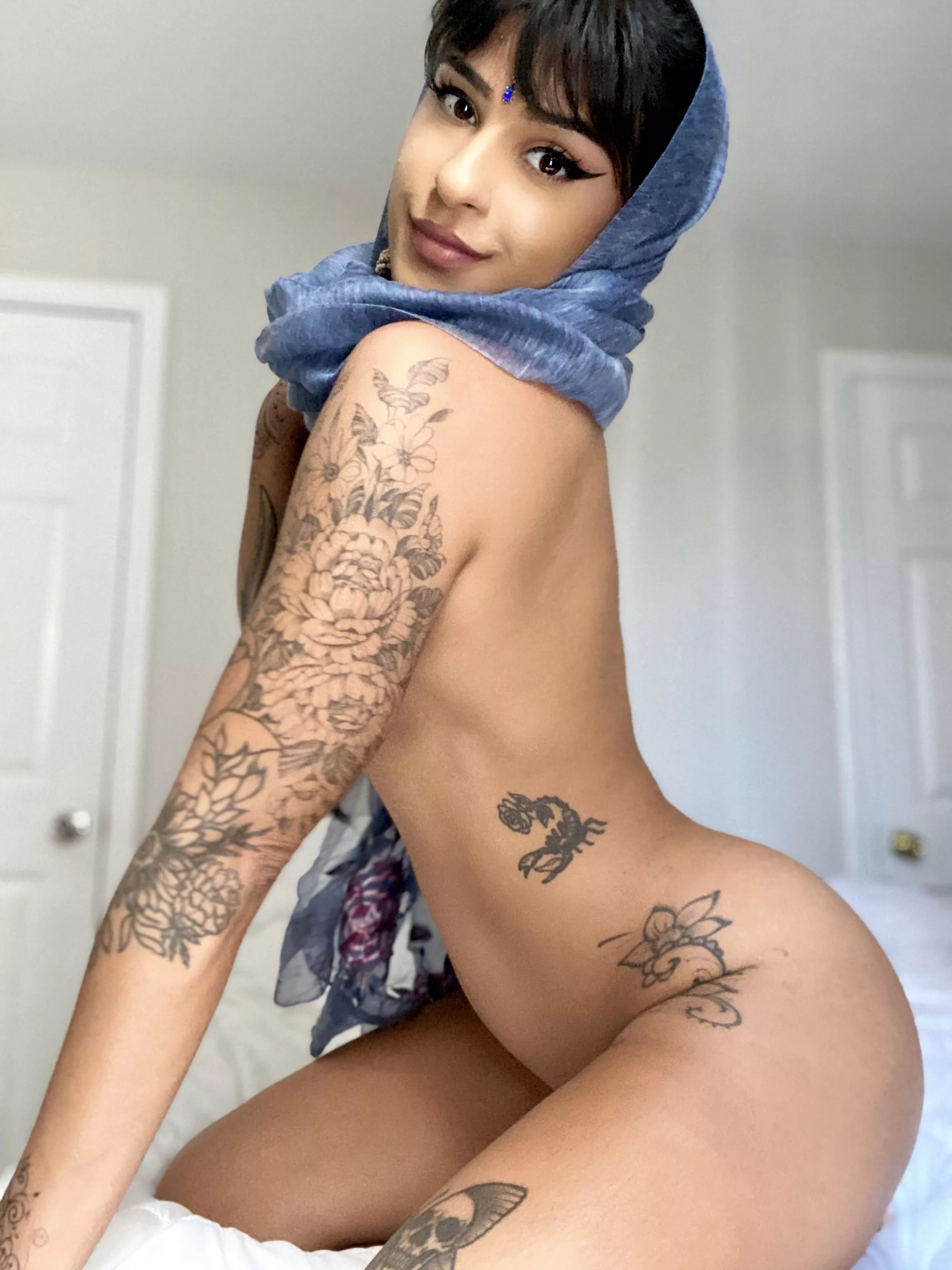 Fuck me with my chunni on? 😈